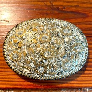 Vintage Crumrine Western belt buckle